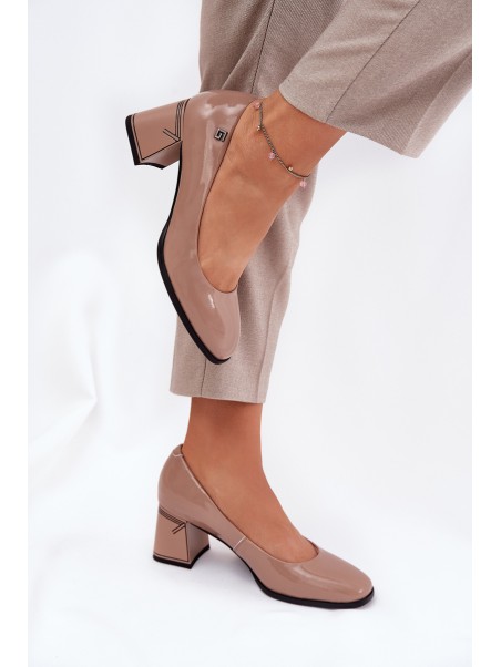 Leather Patent Heels On A Heel Vinceza 91130 Beige