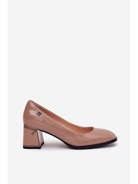 Leather Patent Heels On A Heel Vinceza 91130 Beige