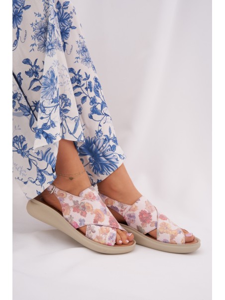 Ladies sandals made of eco leather with flowers multicolor Tosmelia