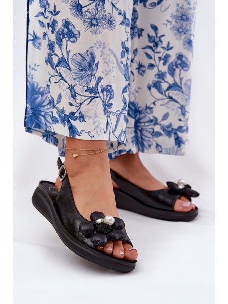 Ladies Sandals With Decorative Flower Black Divonne
