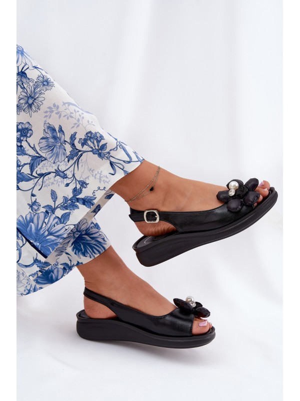 Ladies Sandals With Decorative Flower Black Divonne