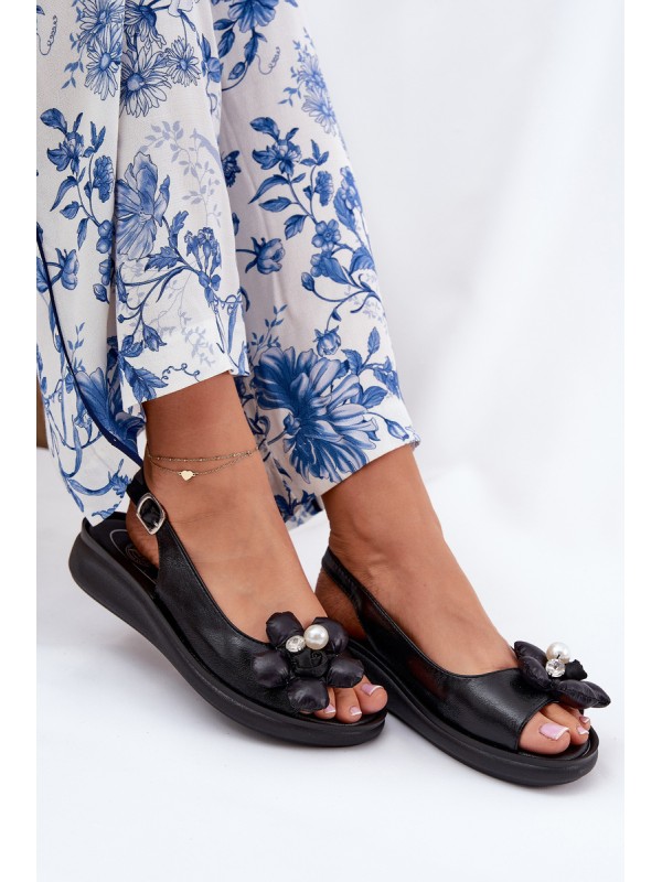 Ladies Sandals With Decorative Flower Black Divonne