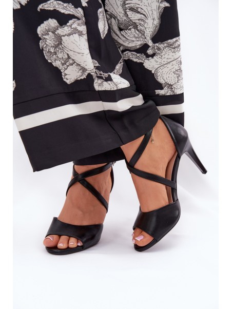 Fashionable High Heel Sandals Black Loressa