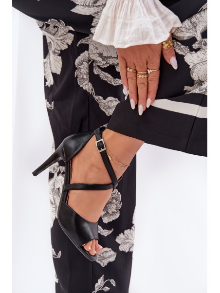Fashionable High Heel Sandals Black Loressa