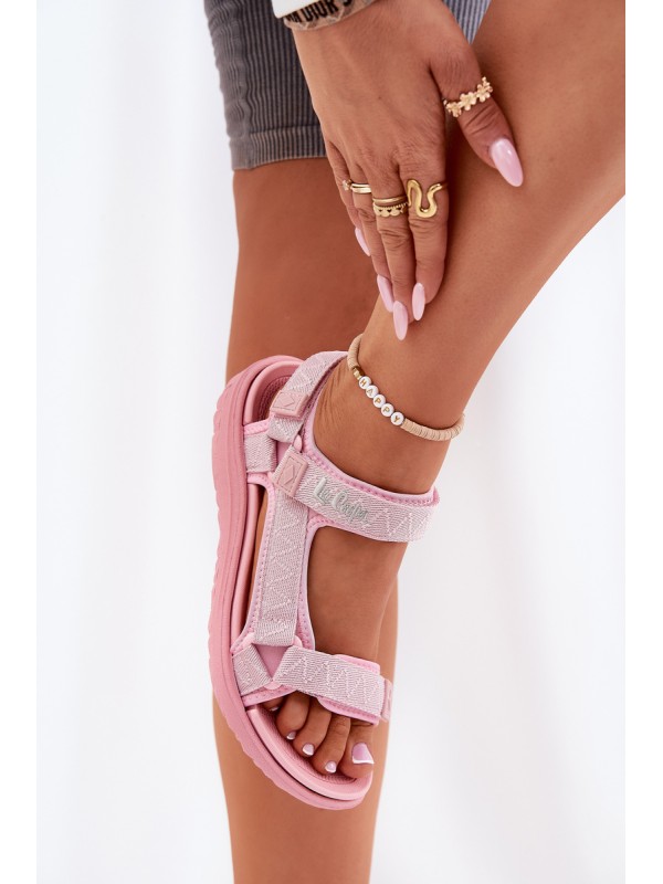 Moteriškos medžiaginės basutės su lipdukais Lee Cooper LCW-25-34-3561L Pink