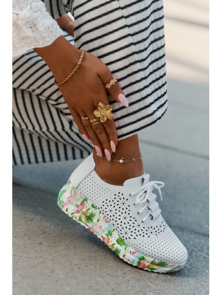 Leather Perforated Women's Shoes On Wedge Artiker 56C1532 White