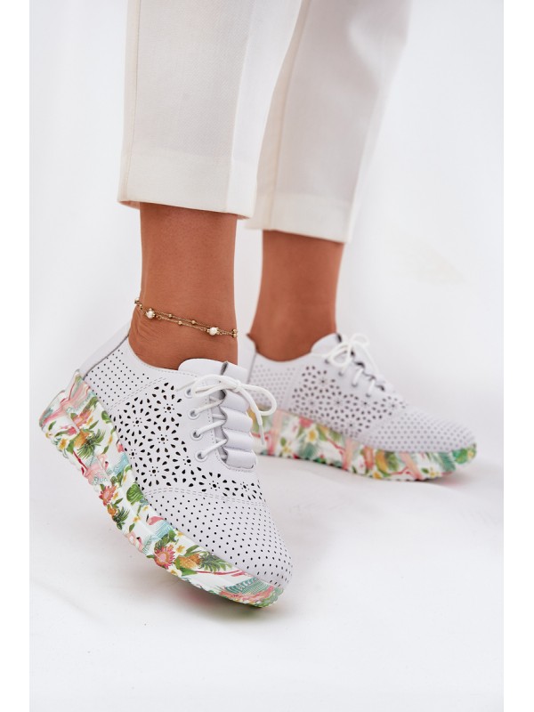 Leather Perforated Women's Shoes On Wedge Artiker 56C1532 White
