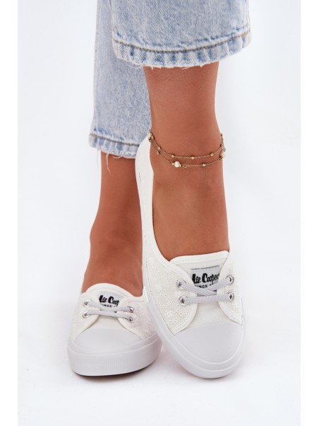 Moteriški sportbačiai su siuvinėjimu Lee Cooper, balti LCW-25-31-3447L