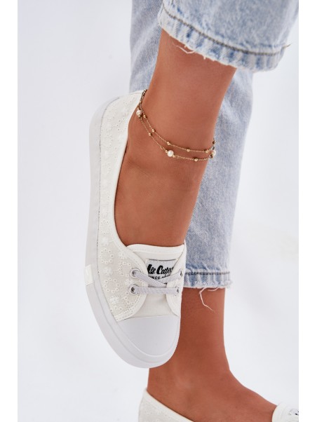 Moteriški sportbačiai su siuvinėjimu Lee Cooper, balti LCW-25-31-3447L