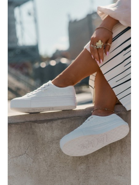 Moteriški sportbačiai su nėriniais Lee Cooper LCW-25-31-3438L balti