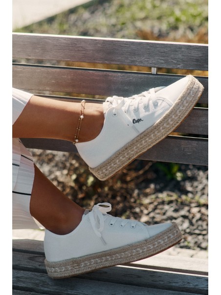 Moteriški sportbačiai su pynimo detalėmis Lee Cooper LCW-25-44-3217 balti