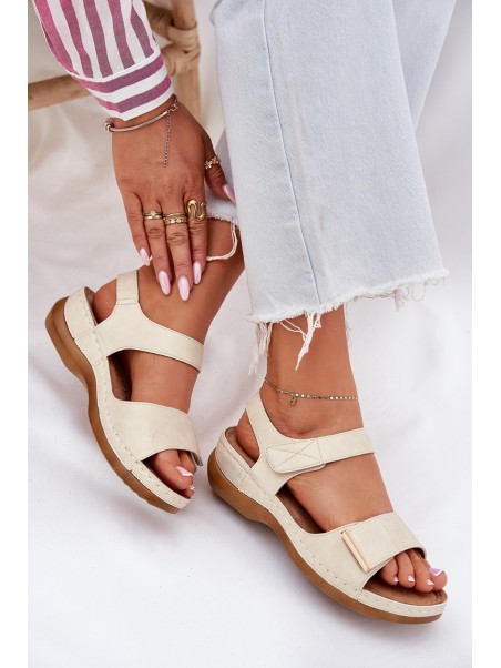Comfortable women's sandals with Velcro gold Iphiope