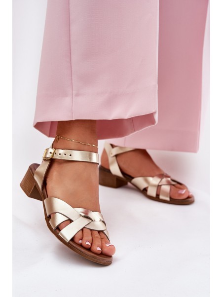 Leather sandals on a delicate heel Zazoo 40372 gold
