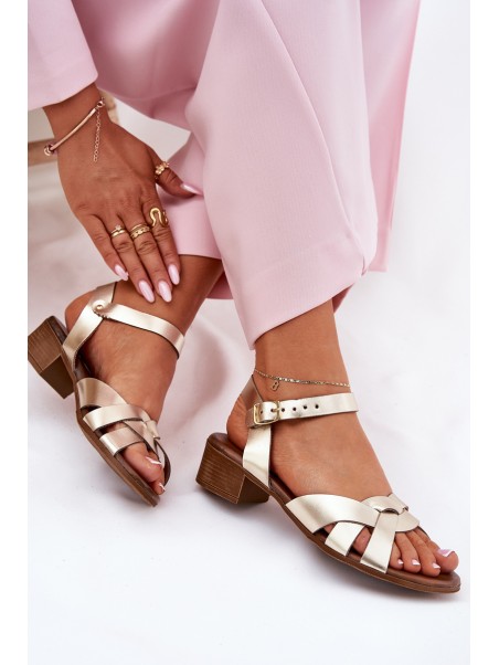 Leather sandals on a delicate heel Zazoo 40372 gold