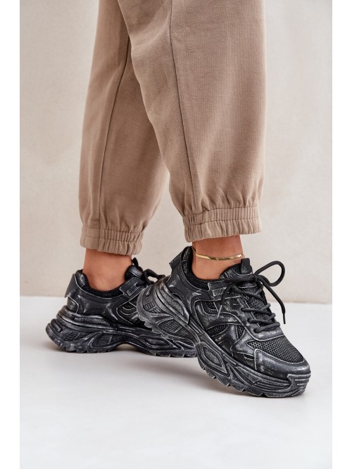 Women's Sneakers With Distress On Platform Black Seladwen