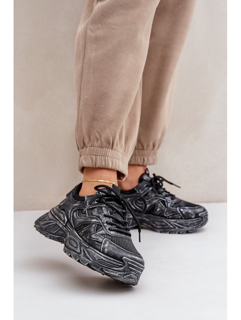 Women's Sneakers With Distress On Platform Black Seladwen