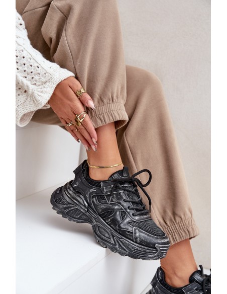 Women's Sneakers With Distress On Platform Black Seladwen