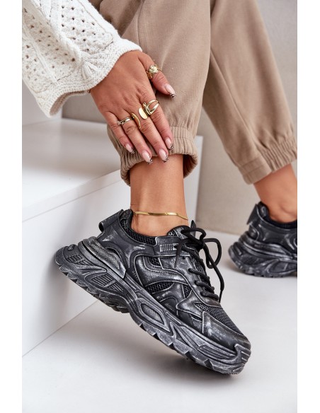 Women's Sneakers With Distress On Platform Black Seladwen