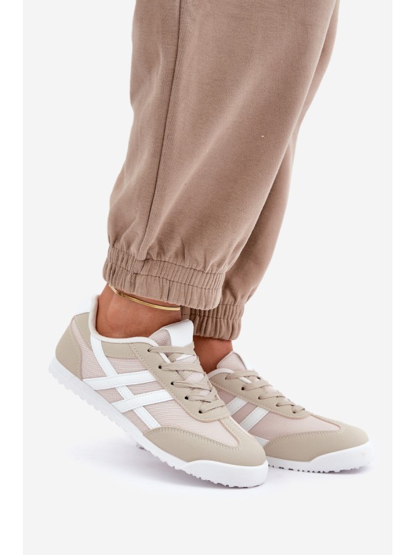 Low Sneakers Women's Beige Eezore