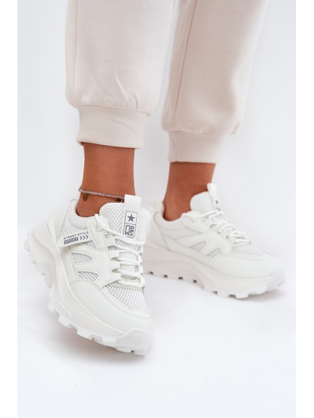 Women's Sports Sneakers On Thick Sole White Prononice