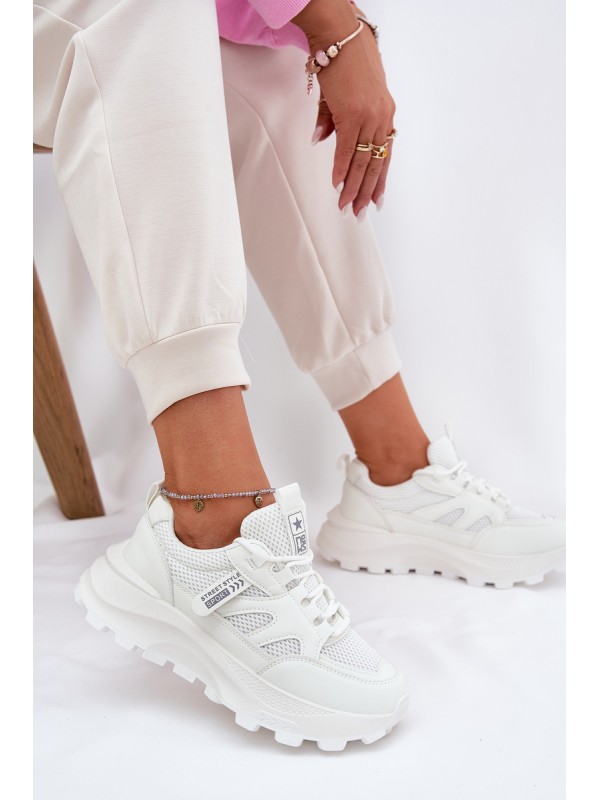 Women's Sports Sneakers On Thick Sole White Prononice