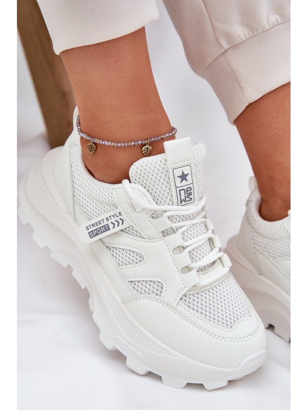 Women's Sports Sneakers On Thick Sole White Prononice