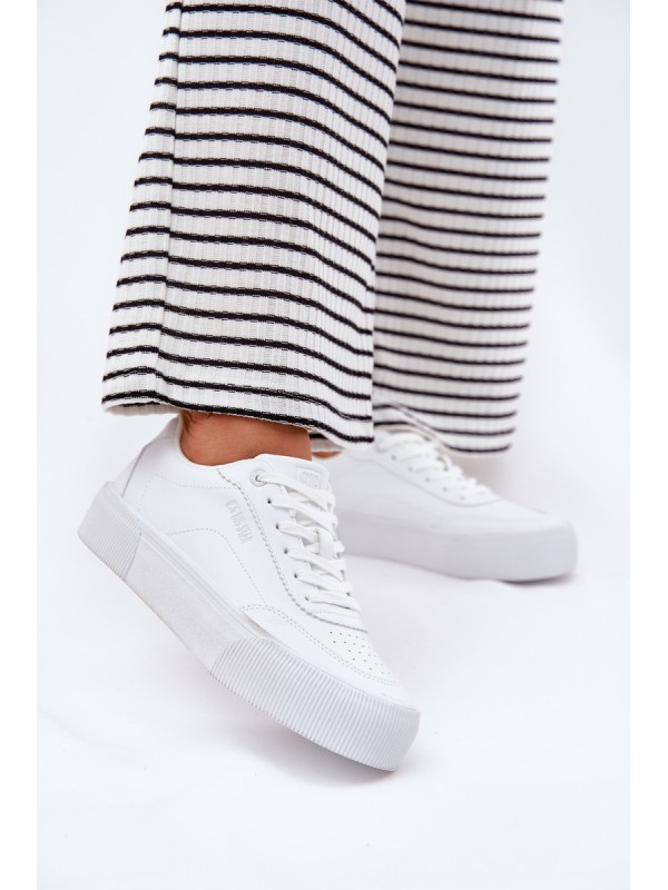Low sneakers made of eco leather Big Star RR274303 White