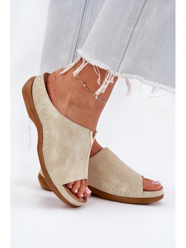 Comfortable women's wedge sandals golden Claribelle