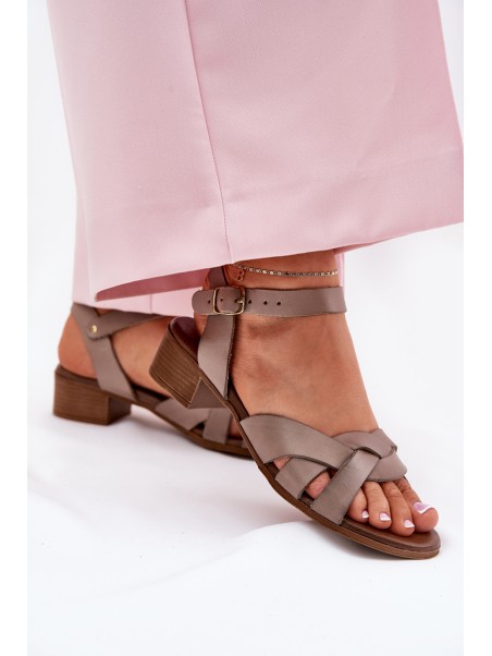 Leather Sandals On A Delicate Heel Beige Zazoo 40372