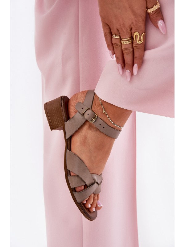 Leather Sandals On A Delicate Heel Beige Zazoo 40372