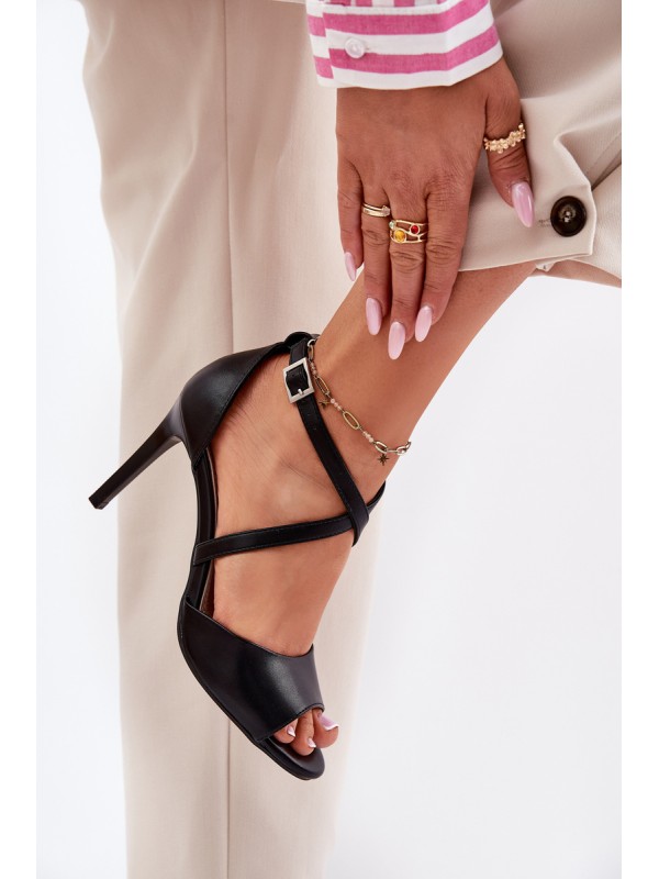 Sandals With Intertwining Straps On A Stiletto Sergio Leone SK432 Black