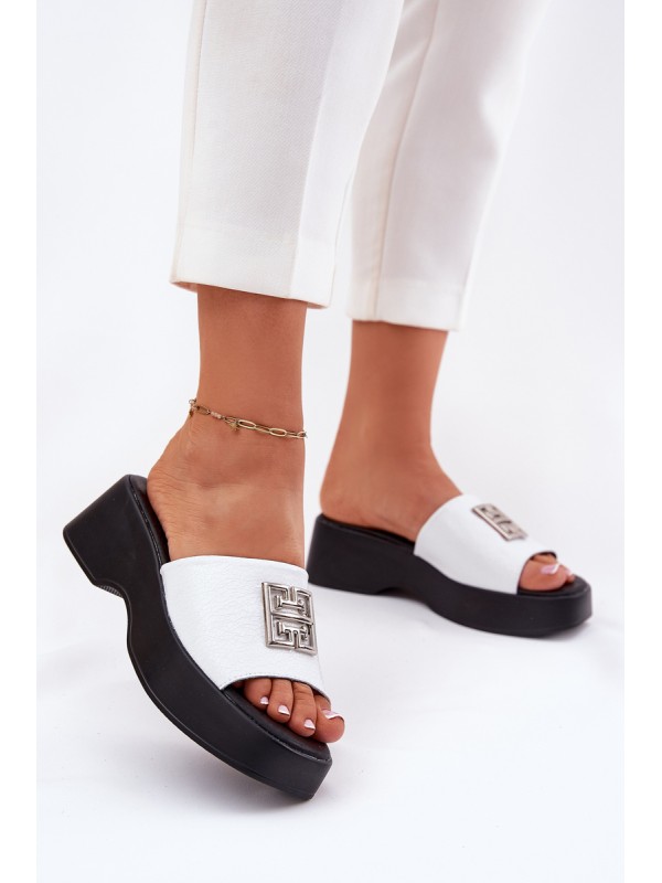 Ladies Leather Slippers With Decoration Vinceza 79526 White 2