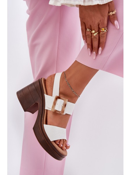 Ladies sandals on a chunky heel and platform White Vinceza 17387