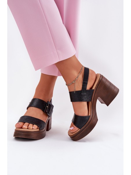 Women's sandals on a chunky heel and platform Black Vinceza 17387