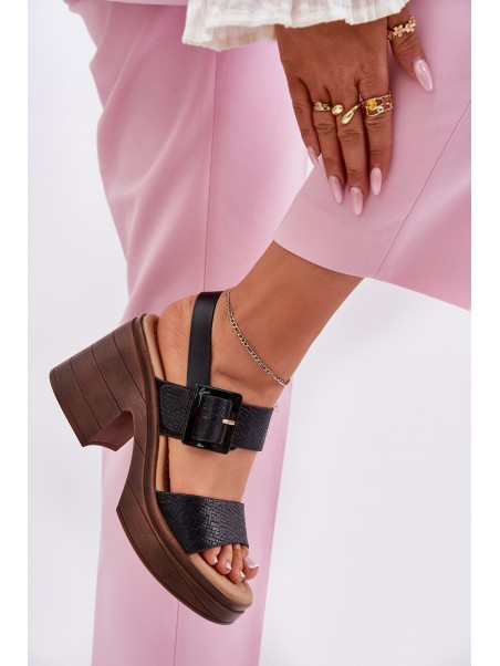 Women's sandals on a chunky heel and platform Black Vinceza 17387