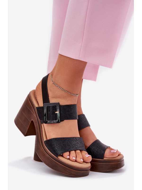 Women's sandals on a chunky heel and platform Black Vinceza 17387