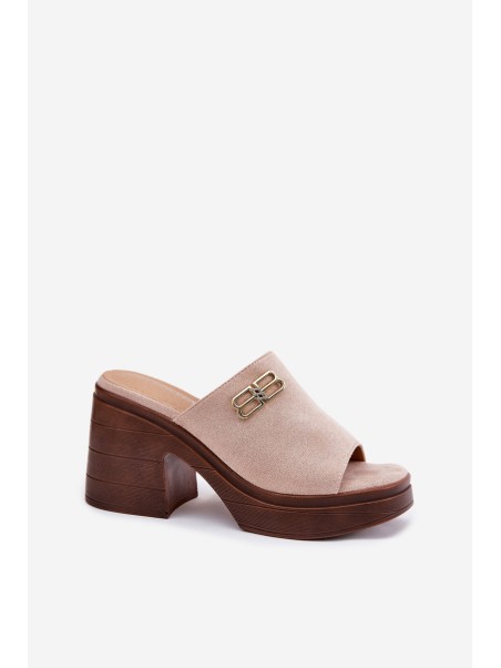 Women's sandals on a chunky heel with a gold detail Vinceza 17400 beige