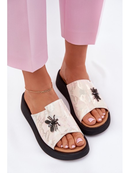 Ladies Leather Slippers With Brooch Vinceza 66752 Beige