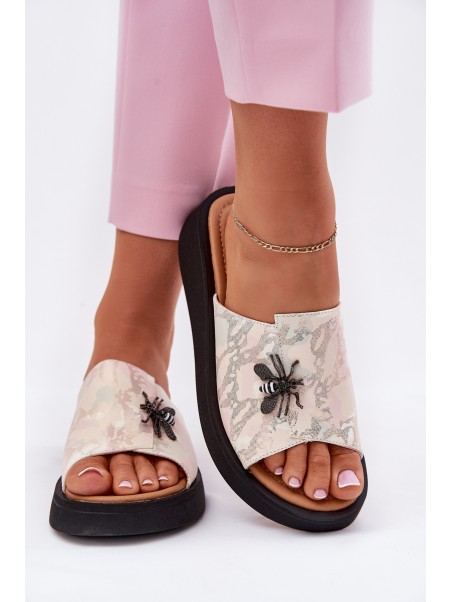 Ladies Leather Slippers With Brooch Vinceza 66752 Beige
