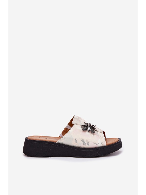 Ladies Leather Slippers With Brooch Vinceza 66752 Beige