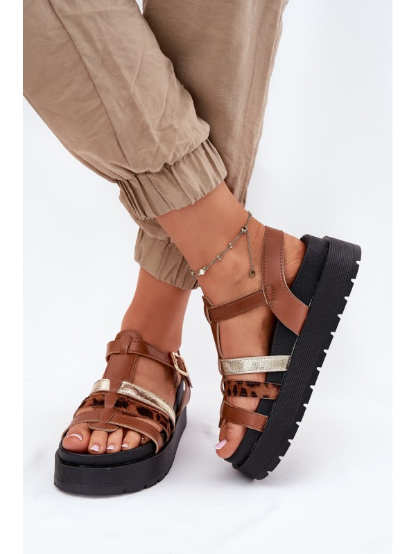 Womens sandals with straps on platform Camel Gallari