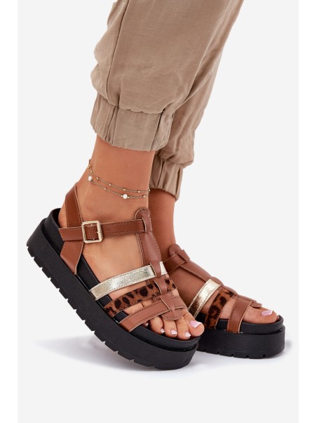 Womens sandals with straps on platform Camel Gallari