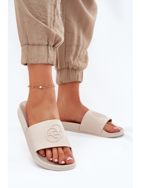 Lightweight women's sandals with decorative embossing beige Isarisa