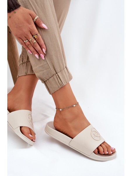 Lightweight women's sandals with decorative embossing beige Isarisa