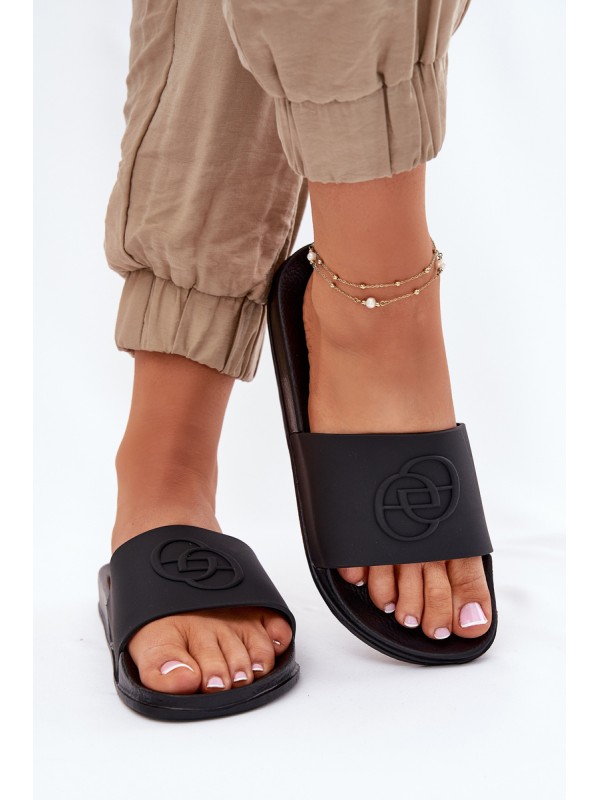Light Women's Slippers With Decorative Embossing Black Isarisa