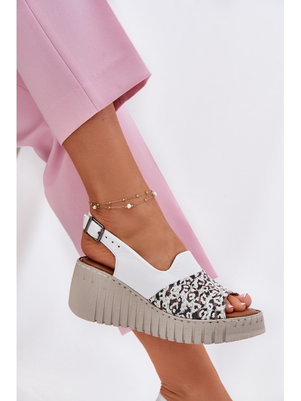 Womens Sandals Made Of Natural Leather On Wedge White Artiker 56C0958