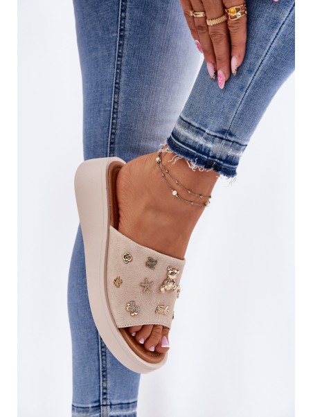 Women's Suede Slippers With Pins Vinceza 66741 Beige