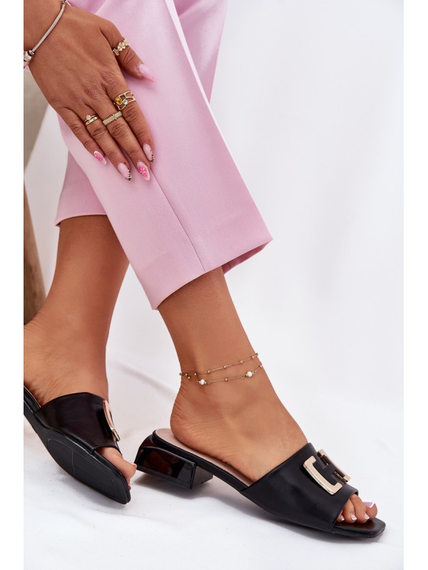 Elegant Ladies Sandals On A Wedge With Golden Detail 62229 Black Vinceza