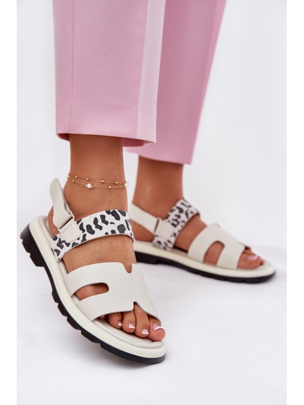 Ladies Leather Sandals On Flat Heel Leopard Vinceza 66780 Beige