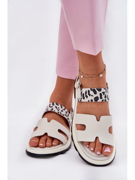 Ladies Leather Sandals On Flat Heel Leopard Vinceza 66780 Beige